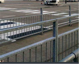 Pedestrian guardrail